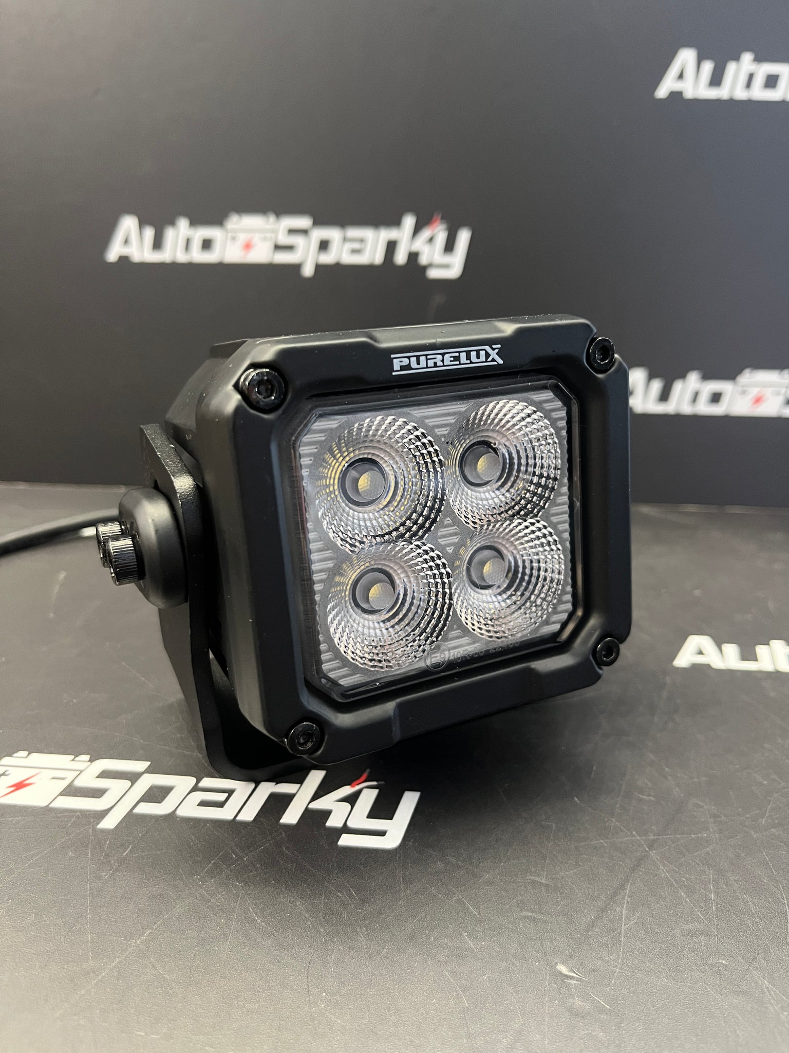 Purelux Led Purelux Square 40 HD Gen2 Heavy Duty LED Work Light – Auto Sparky