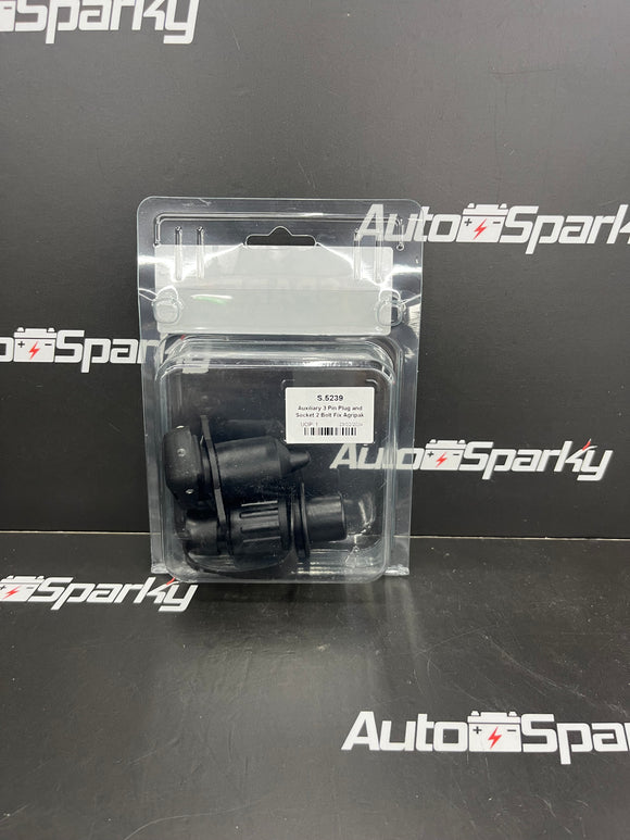 Auxiliary 3 Pin Plug and Socket 2 Bolt Fix Agripak