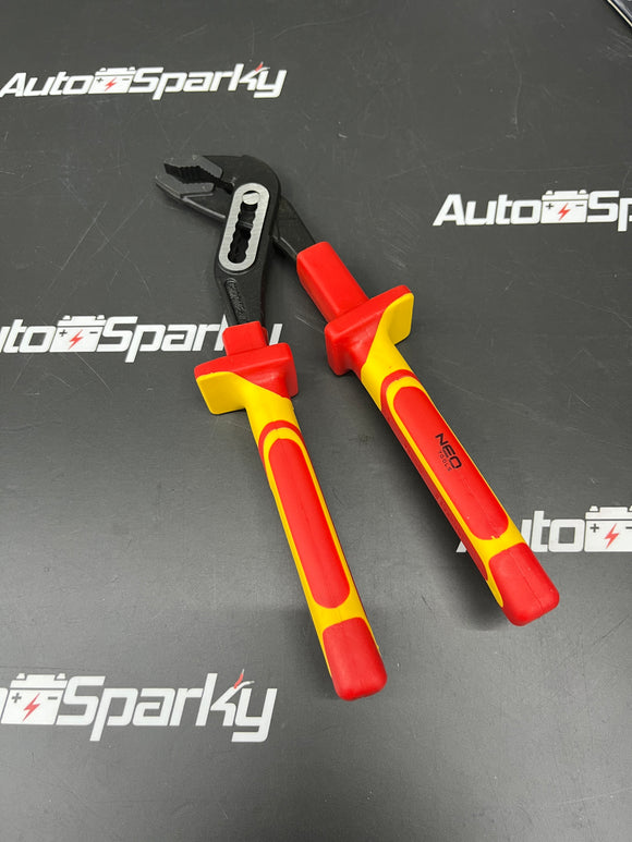 Insulated Adjustable Pliers